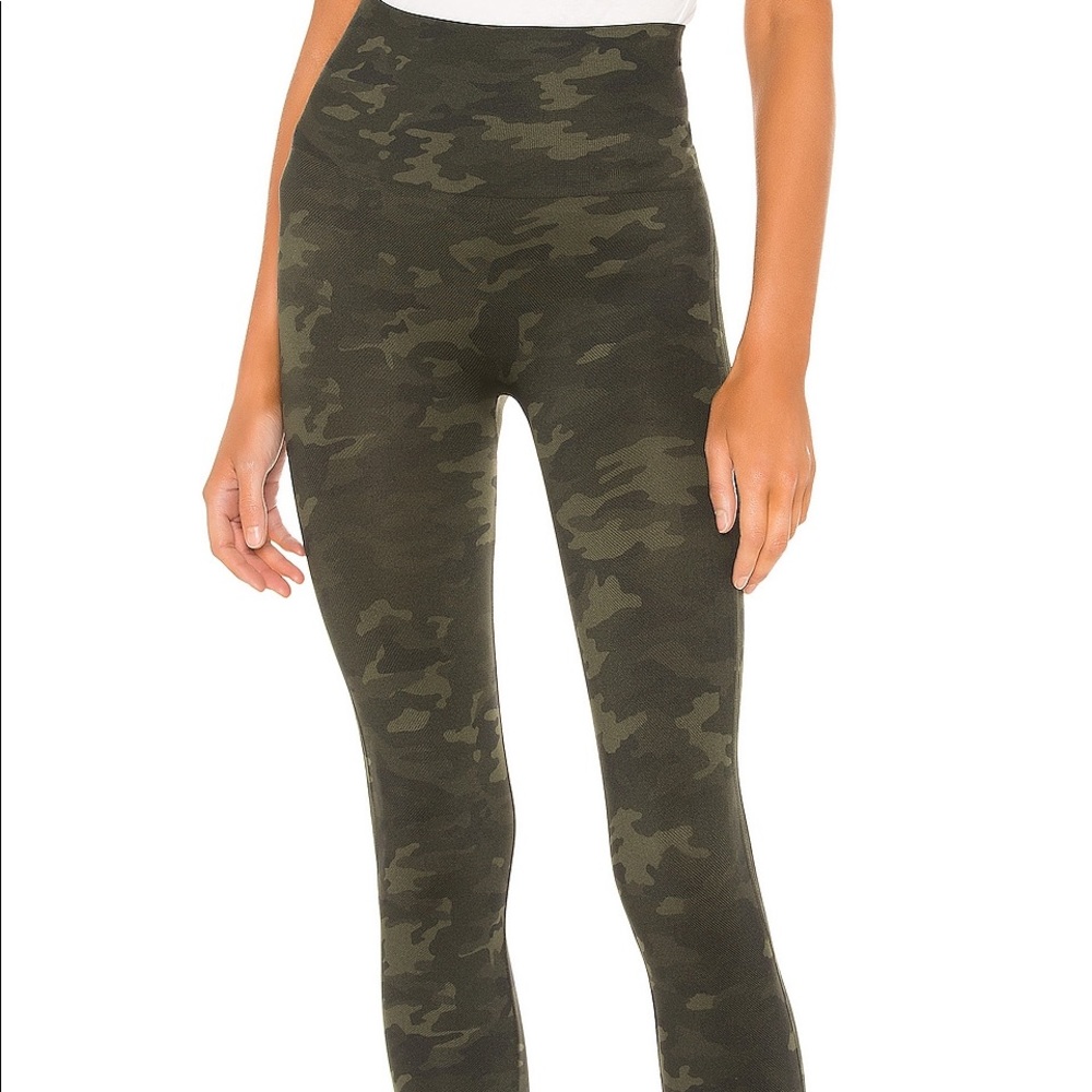 Spanx seamless less camo leggings